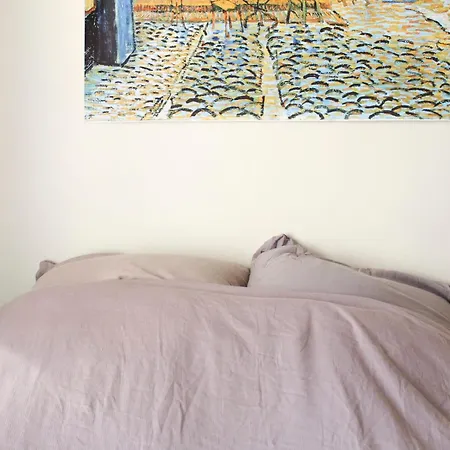Apartment Cozy 40 M Near Montmartre